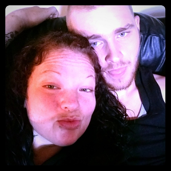 Meet your Posher, Grace i make and sell jewelry - Picture 1 of 8